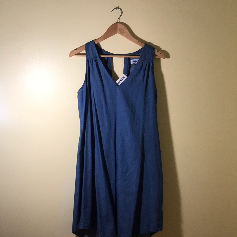 NEW WITH TAG (NWT) - Denim Shift Dress